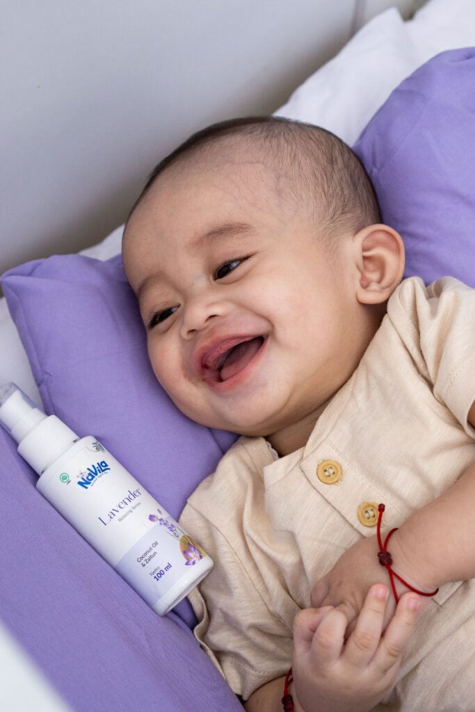 Minyak Telon Bayi Terwangi Navila Lavender